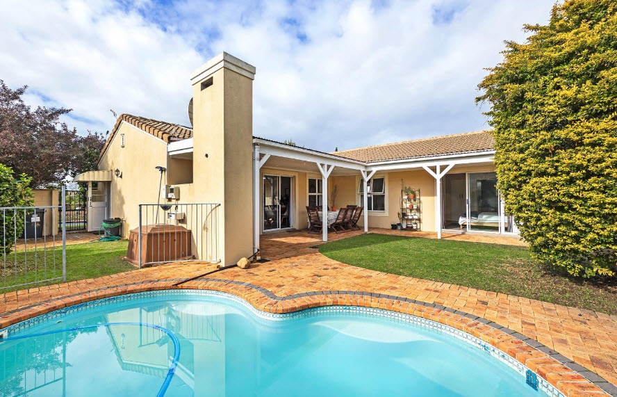 Pinehurst Estate, South Africa